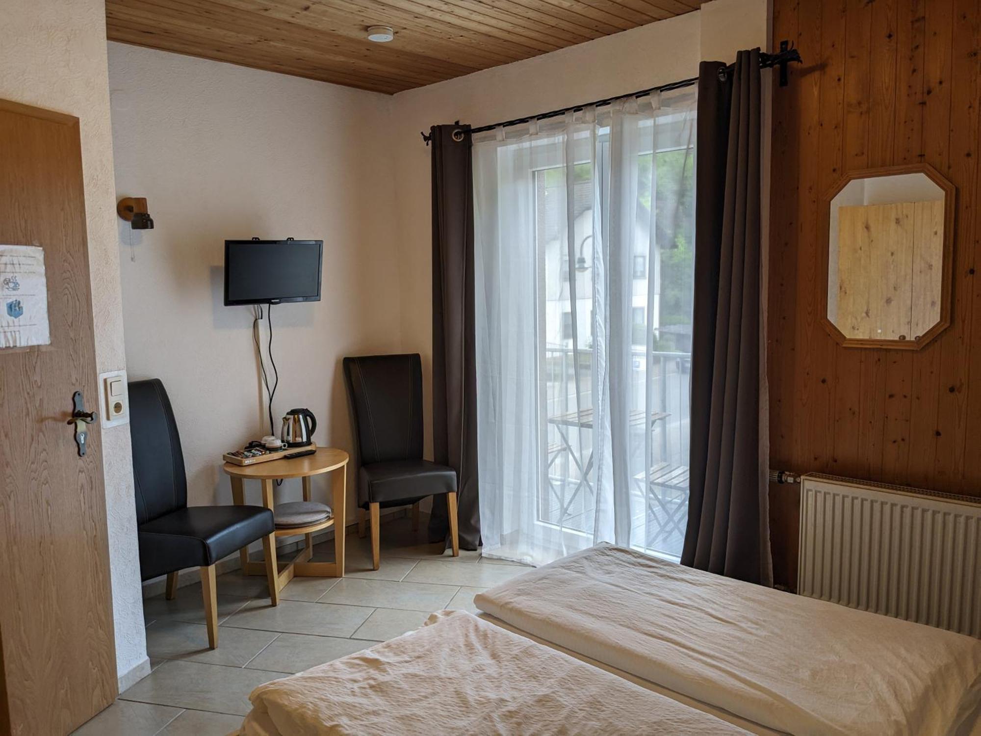 Hotel Pension Winzerhaus Bacharach Eksteriør bilde
